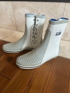 Men’s Gray Waterproof Deck Boots